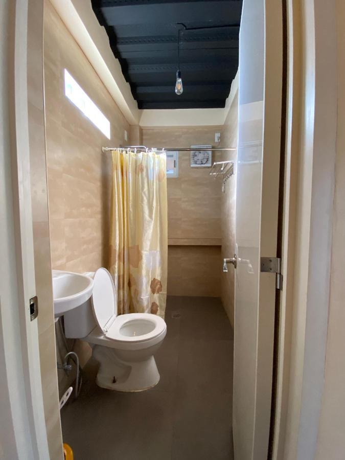 Bed and Breakfast Location One Eighty Bangcusay Esterno foto
